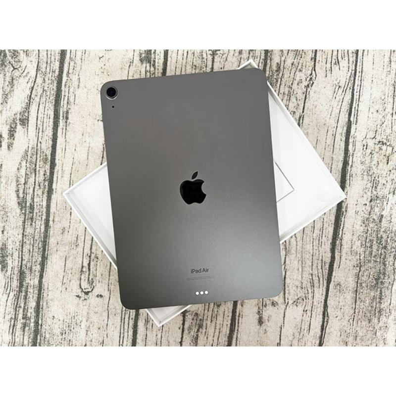 【二手】Apple iPad Air5(2022) Wi-Fi 256G 附配件，售後保固10天