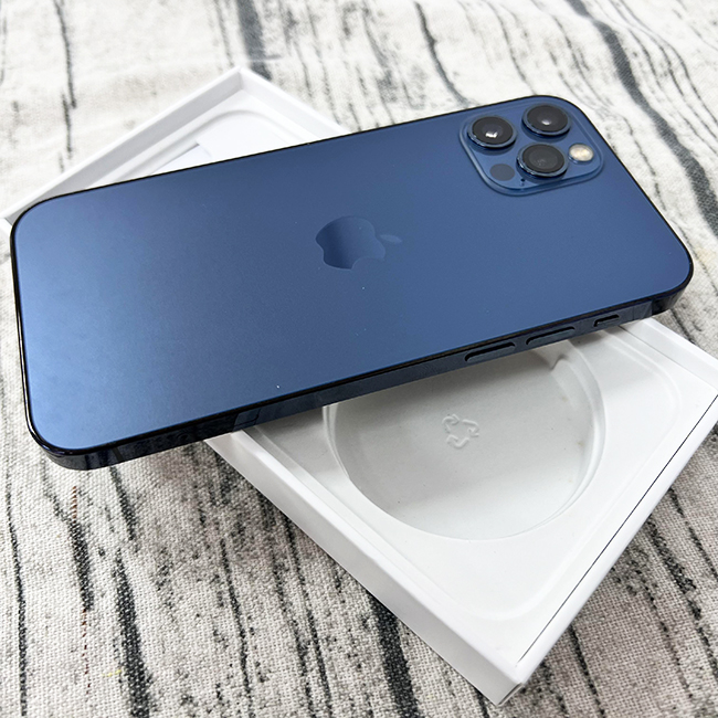 【宇威通訊│二手機】IPHONE 12 PRO 附全新配件