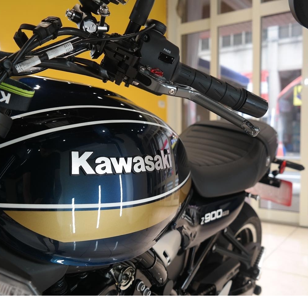 Kawasaki Z900RS