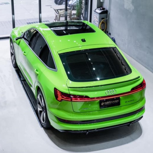 Audi e-tron 車體改色 3M G16 Gloss Light Green