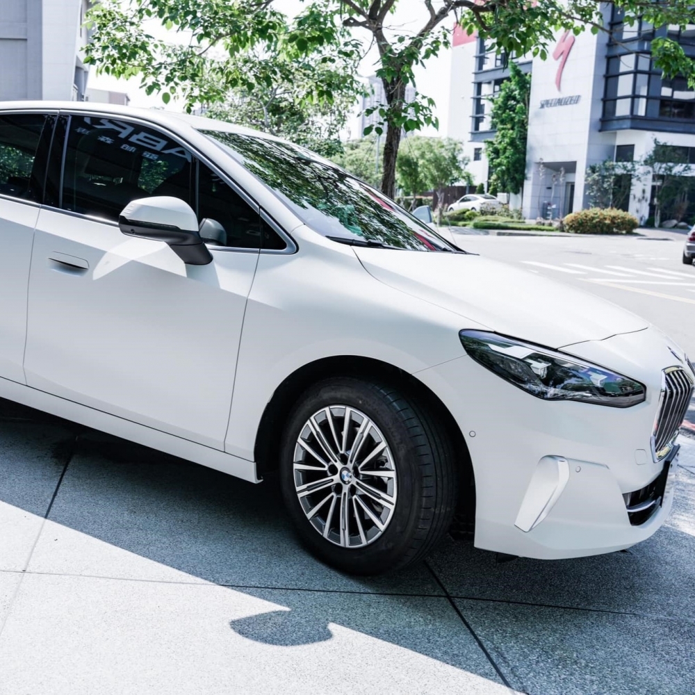 BMW 2-Series Active Tourer 消光烤漆保護膜 Suntek