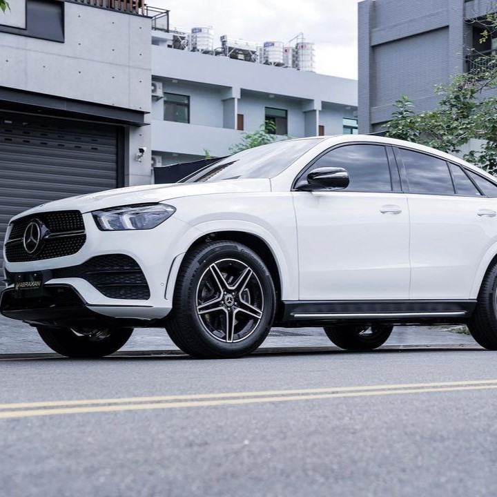 Benz GLE300d Coupe 烤漆保護膜 3M 100G