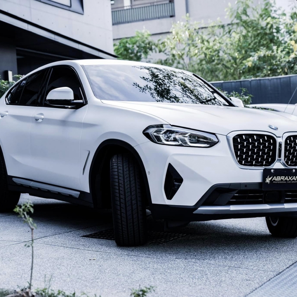 BMW X4 消光烤漆保護膜 3M 200M