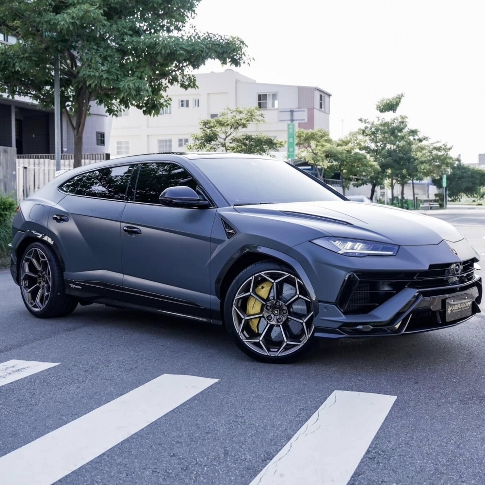 Lamborghini Urus Performante 消光烤漆保護膜 3M 200M