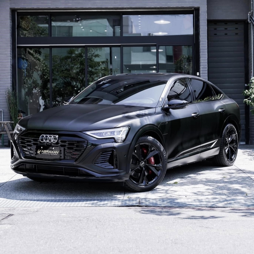 Audi Q8 e-