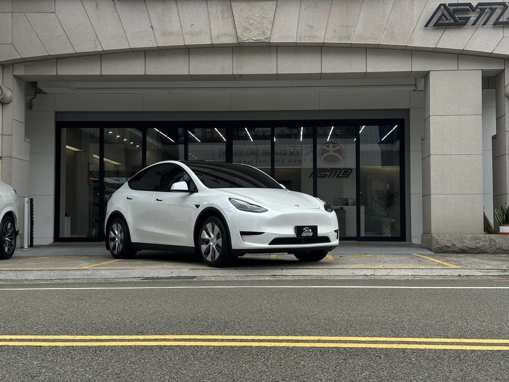 Tesla ModelY x Samurai RX高亮犀牛皮