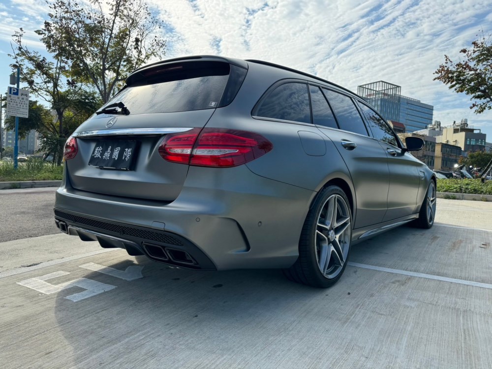 AMG C63S Wagon 2017年式 4MATIC Ｍercedes Benz 歐規