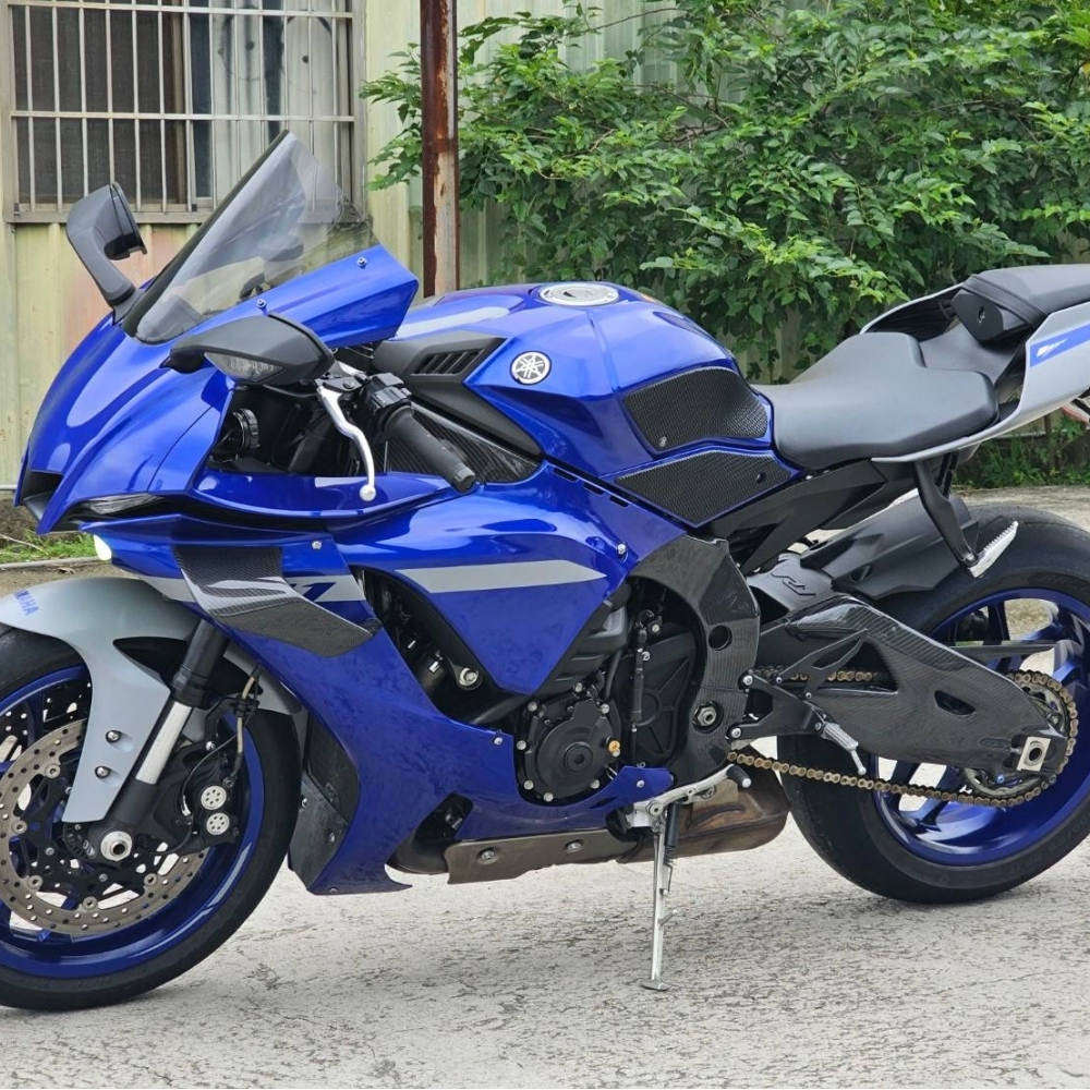 YAMAHA YZF-R1 ABS TCS