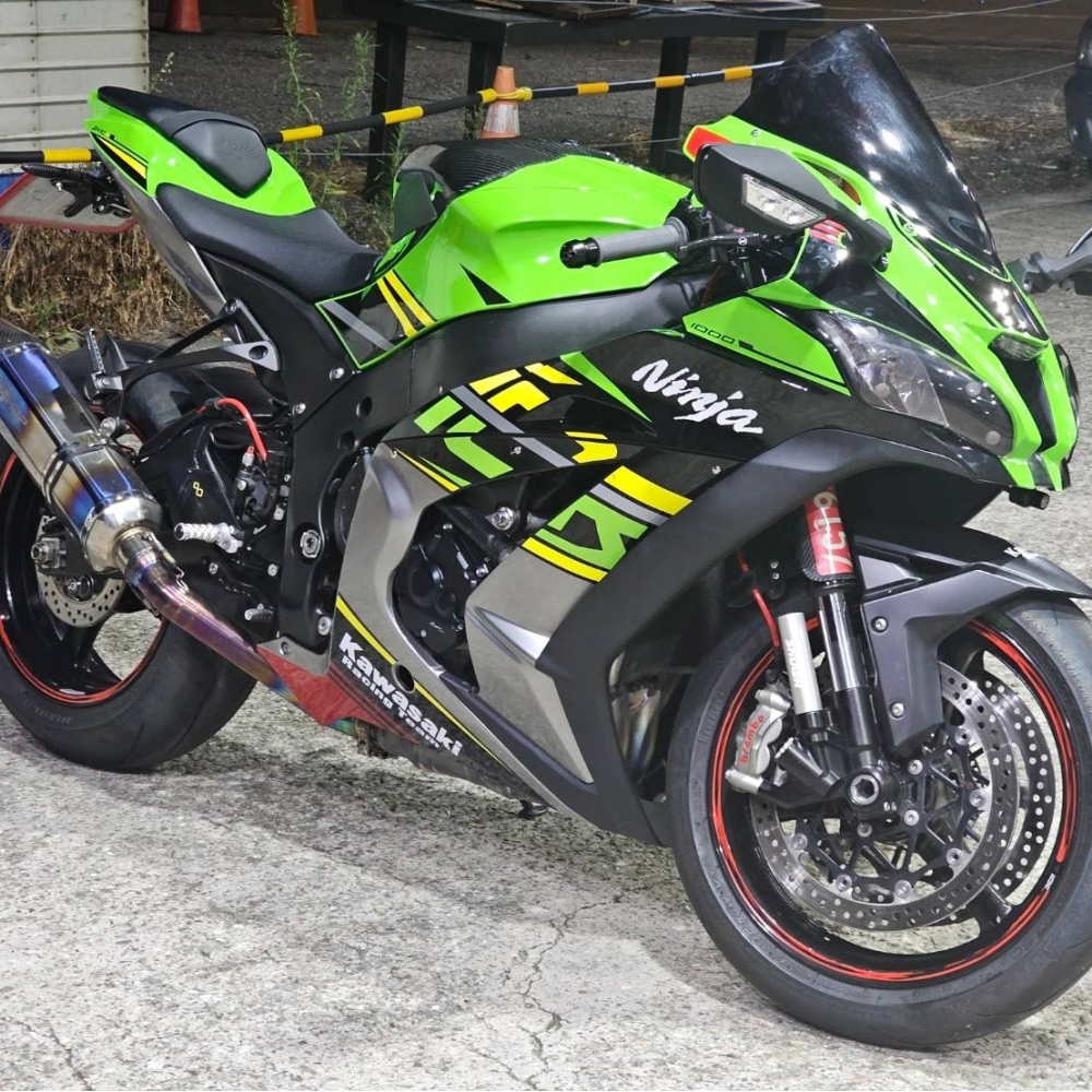 KAWASAKI ZX10R ABS TCS