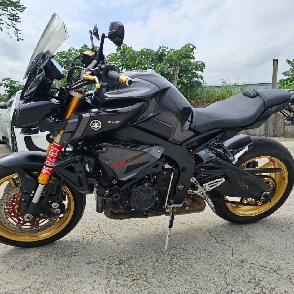 YAMAHA MT10  ABS