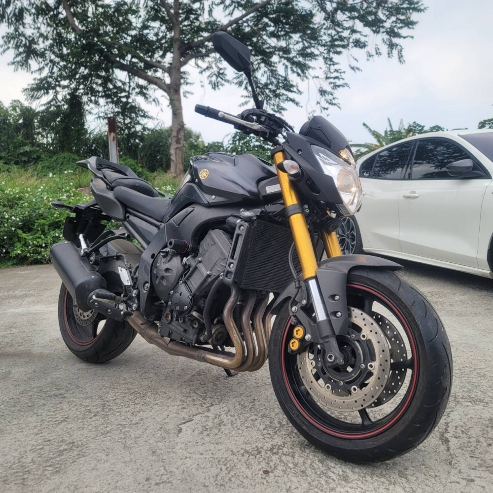 YAMAHA FZ8 四缸街車