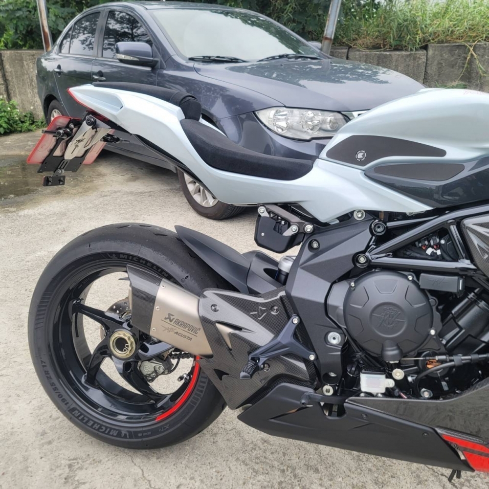 MV AGUSTA F3 800 RR 賽道套件