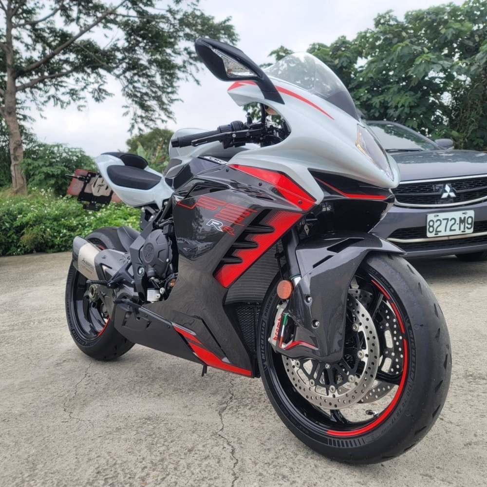 MV AGUSTA F3 800 RR 賽道套件