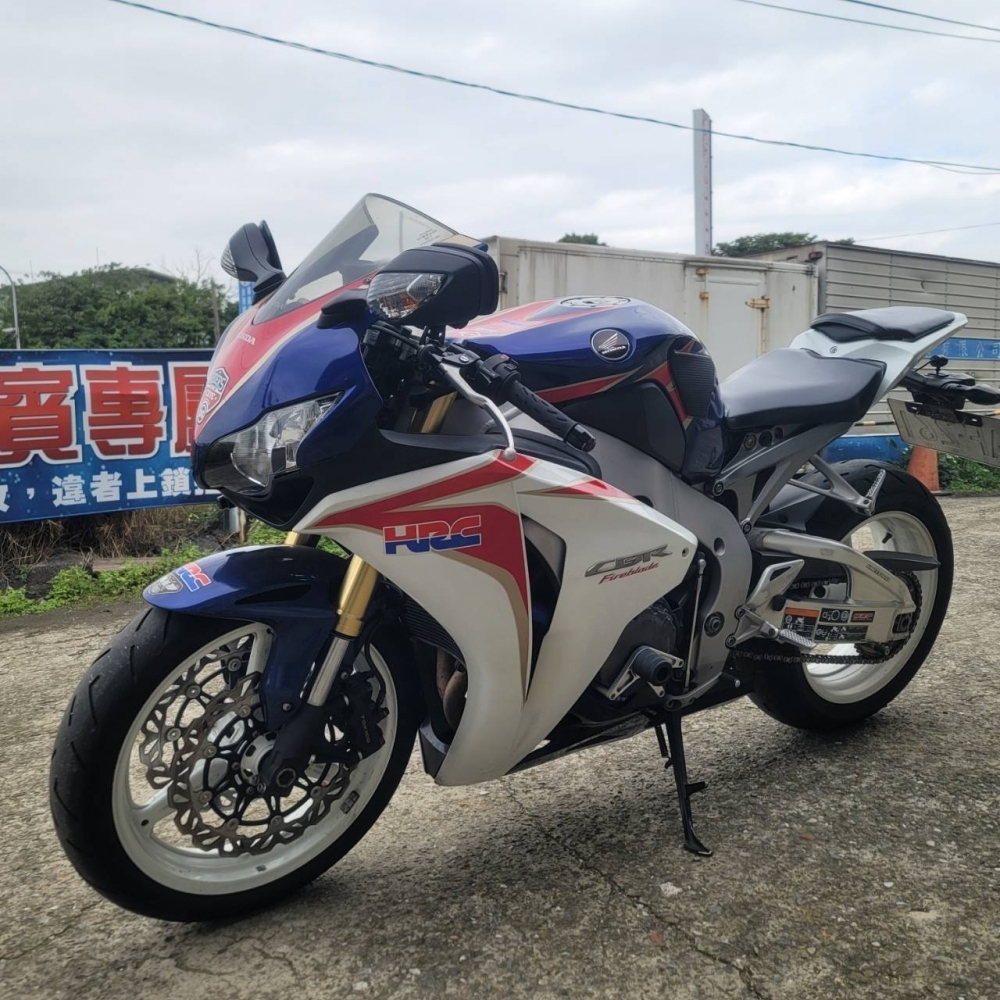 HONDA CBR1000RR 無尾熊