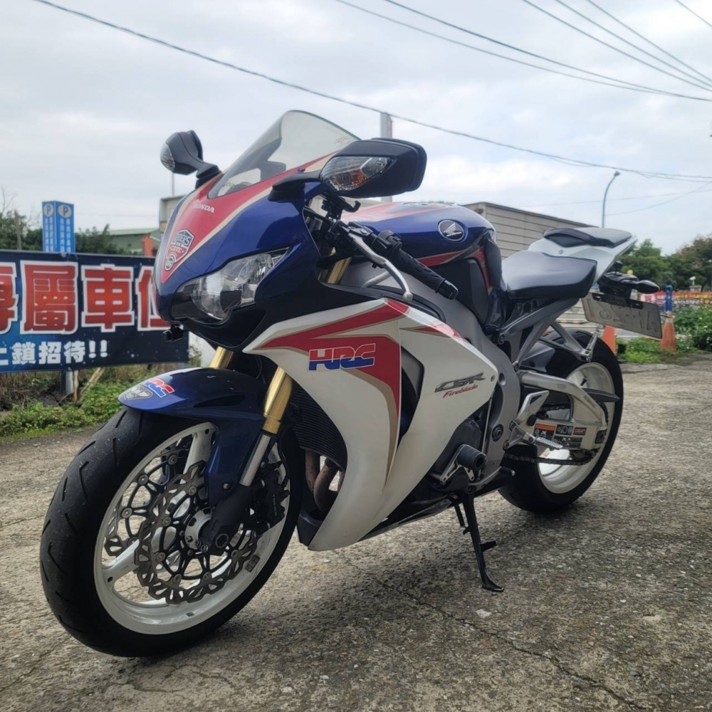 HONDA CBR1000RR 無尾熊