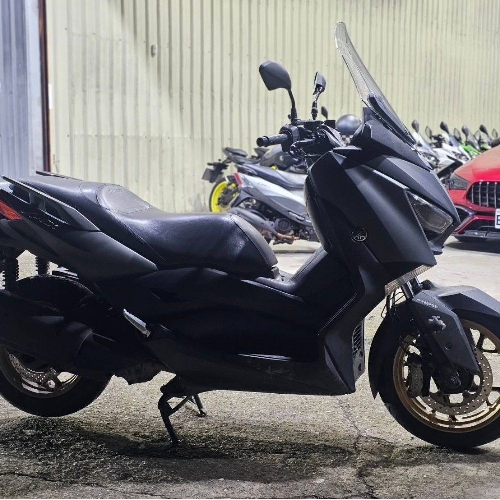 YAMAHA XMAX300 ABS TCS