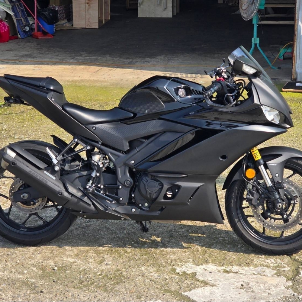 YAMAHA YZF-R3 ABS