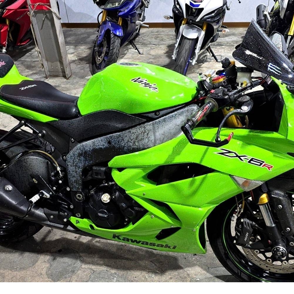 KAWASAKI ZX6R 大保養完成