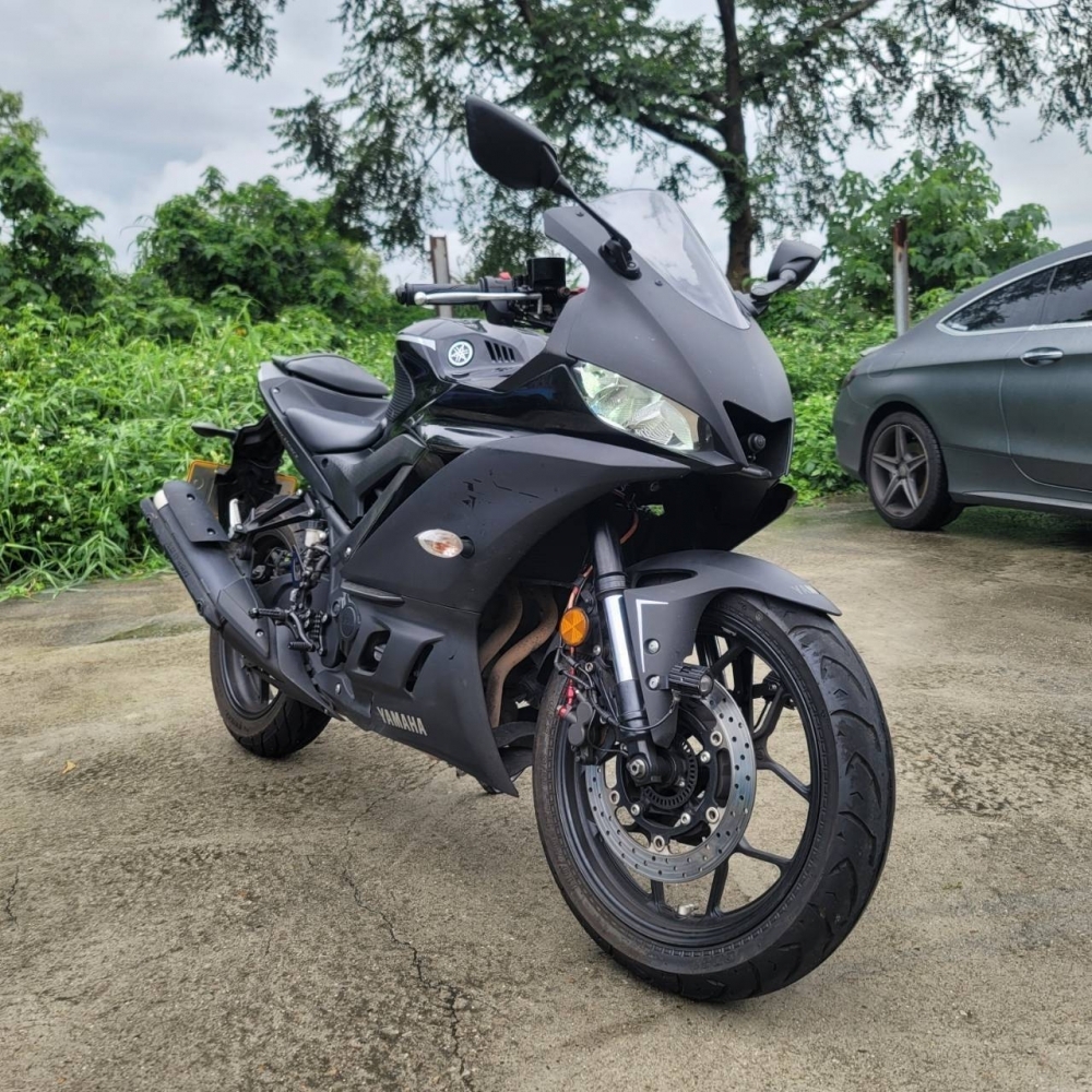 YAMAHA YZF-R3 ABS