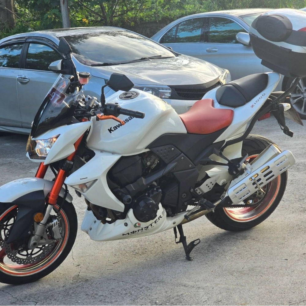 KAWASAKI Z1000 二代