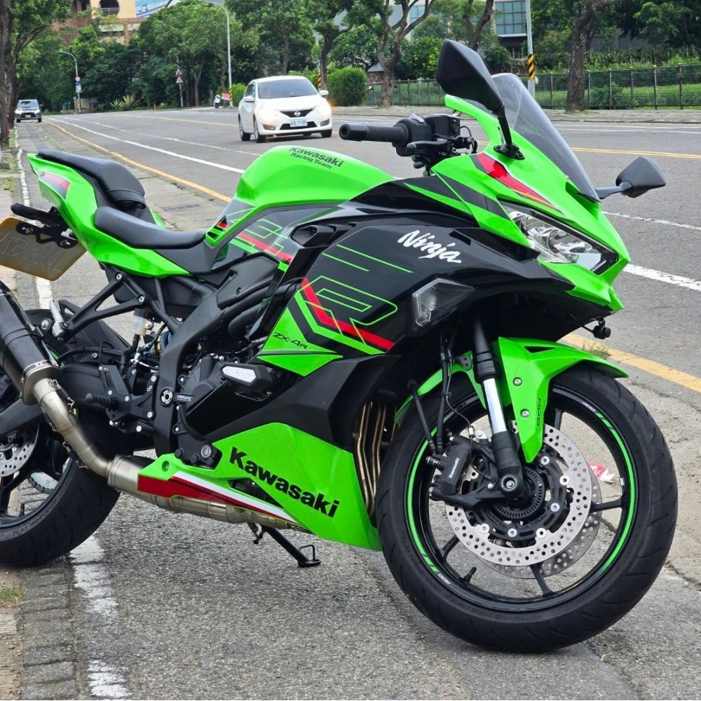 KAWASAKI ZX4R 全馬力 