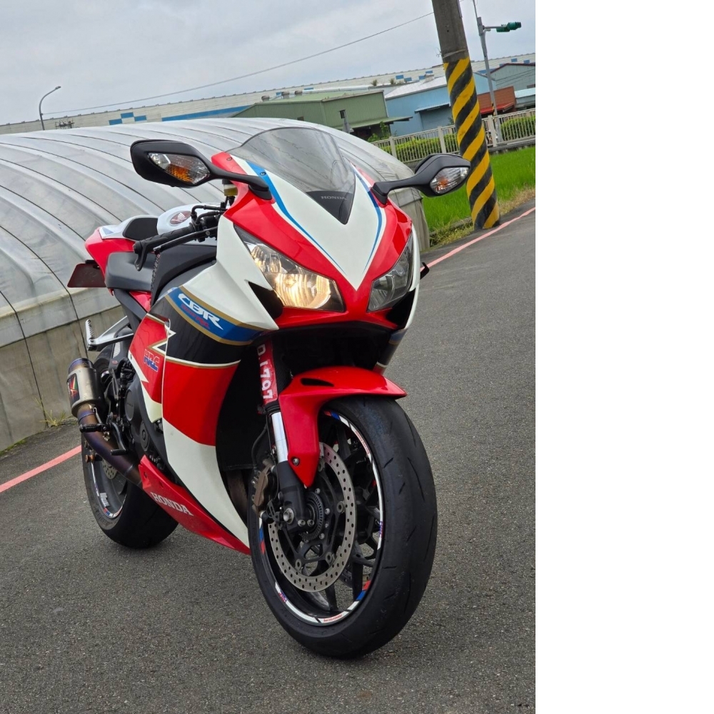 HONDA CBR1000RR ABS