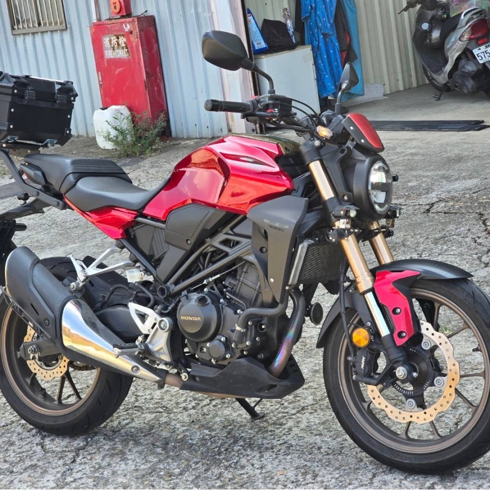 HONDA CB300R ABS