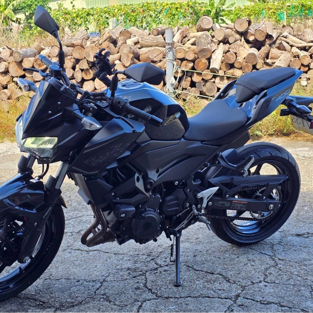 KAWASAKI Z400 ABS