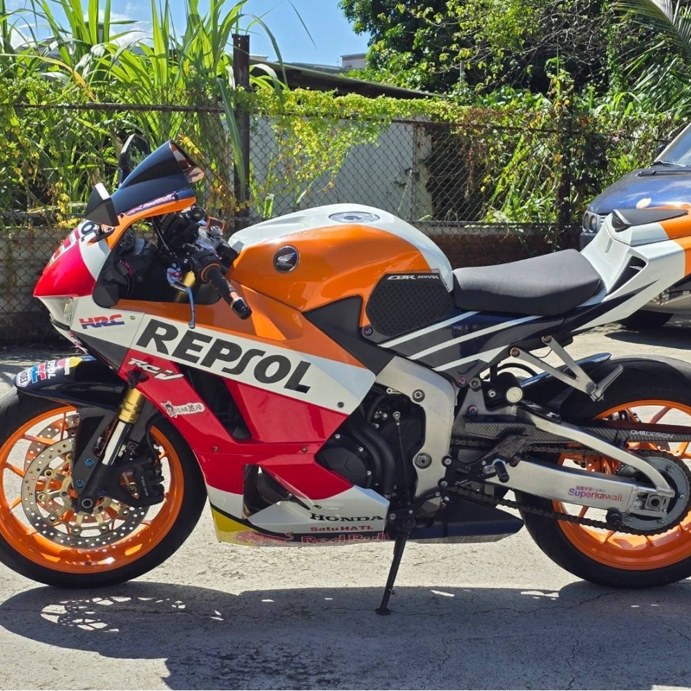 HONDA CBR600RR