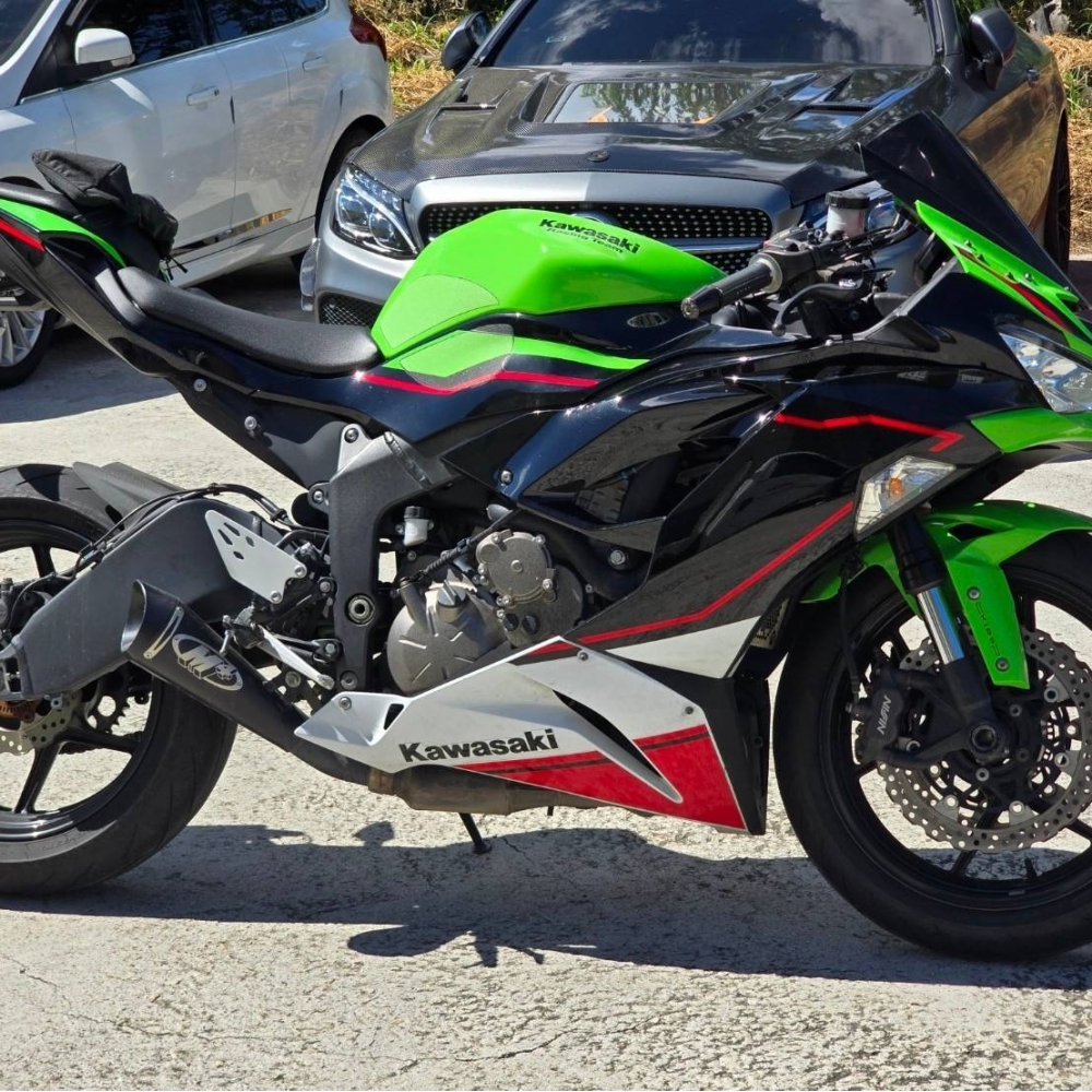 KAWASAKI ZX6R ZX636 ABS