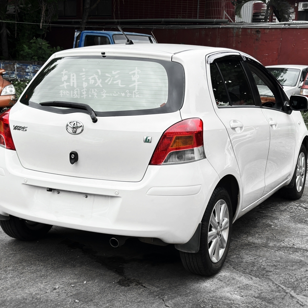 Toyota 2012 Yaris 