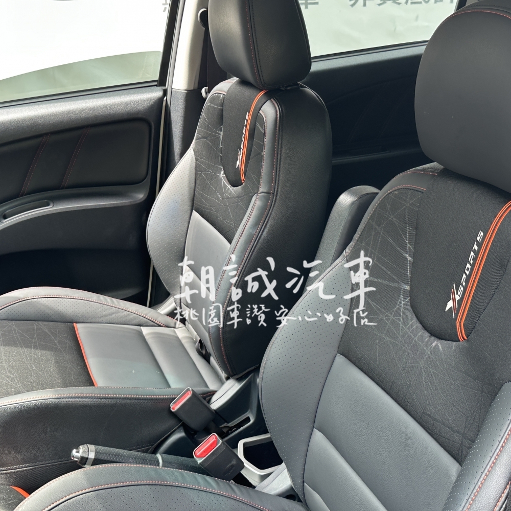 Mitsubishi 2016 COLT PLUS