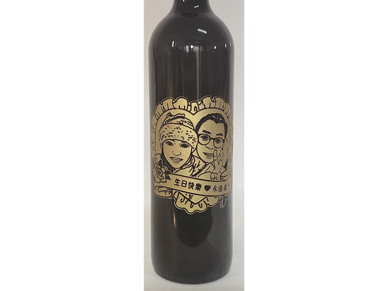 Mural wine carving/wine bottle carving, Taichung wine bottle carving