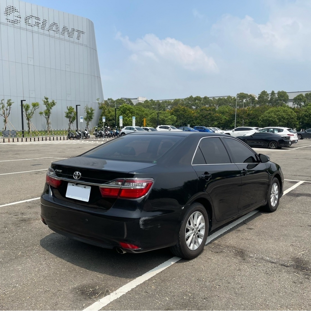 TOYOTA CAMRY｜台中租車公司