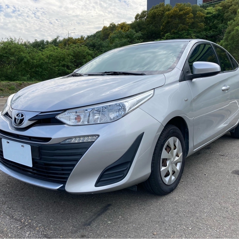 TOYOTA VIOS｜台中租車公司