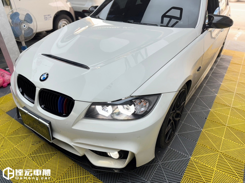 BMW E90 後期 GTS LOOK 開孔 引擎蓋 鐵製 素材 