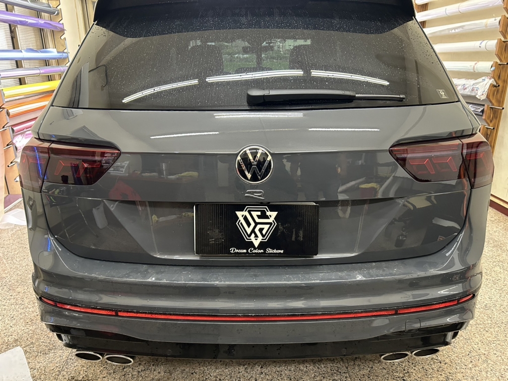 Tiguan 燻黑尾燈