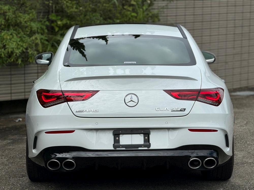 獵跑2022 AMG CLA45_S頂配23P跟車賽車椅跑排電懸按鍵滿 跑2.8萬