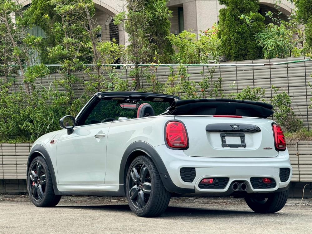 獨領風騷2018 MINI Cabrio JCW國旗敞蓬賽車椅HUD黑化HK音響 跑3.2