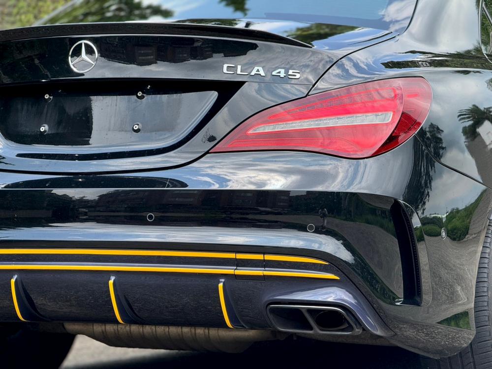 獨一無二1718年AMG CLA45 Yellow 特仕版賽車椅全景HK音響CarPlay