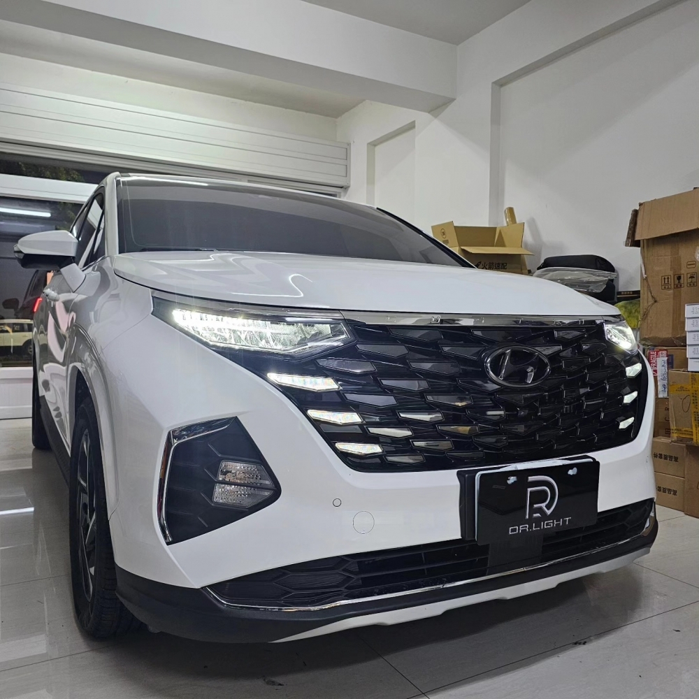 HYUNDAI CUSTIN 8矩陣升級案例