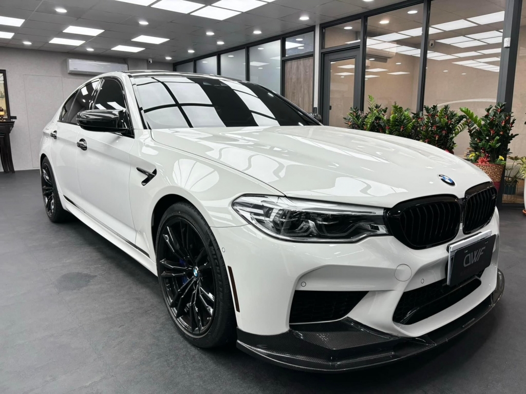 BMW M5 汽車隔熱紙