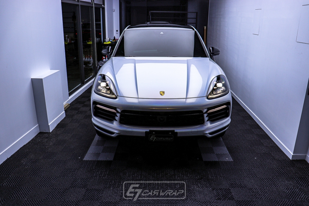 Porsche Cayenne Coupe-PET漆面炫彩鐳射白