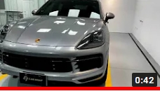 Porsche Cayenne 光澤銀灰