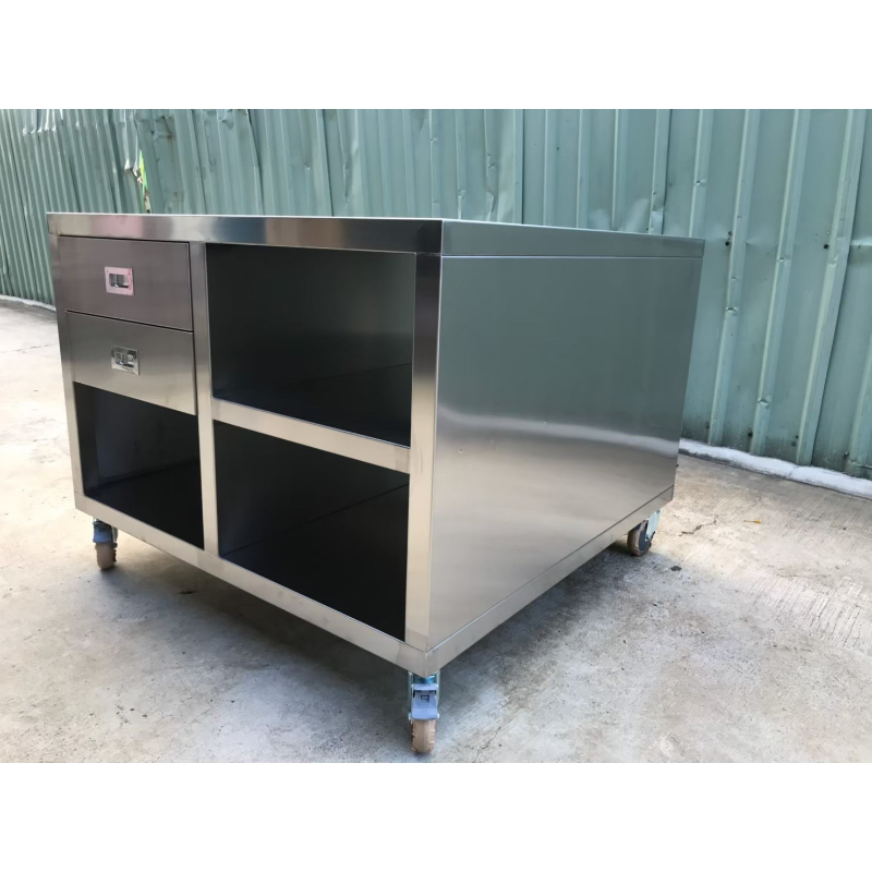 Stainless Steel Work Table for Cleanrooms