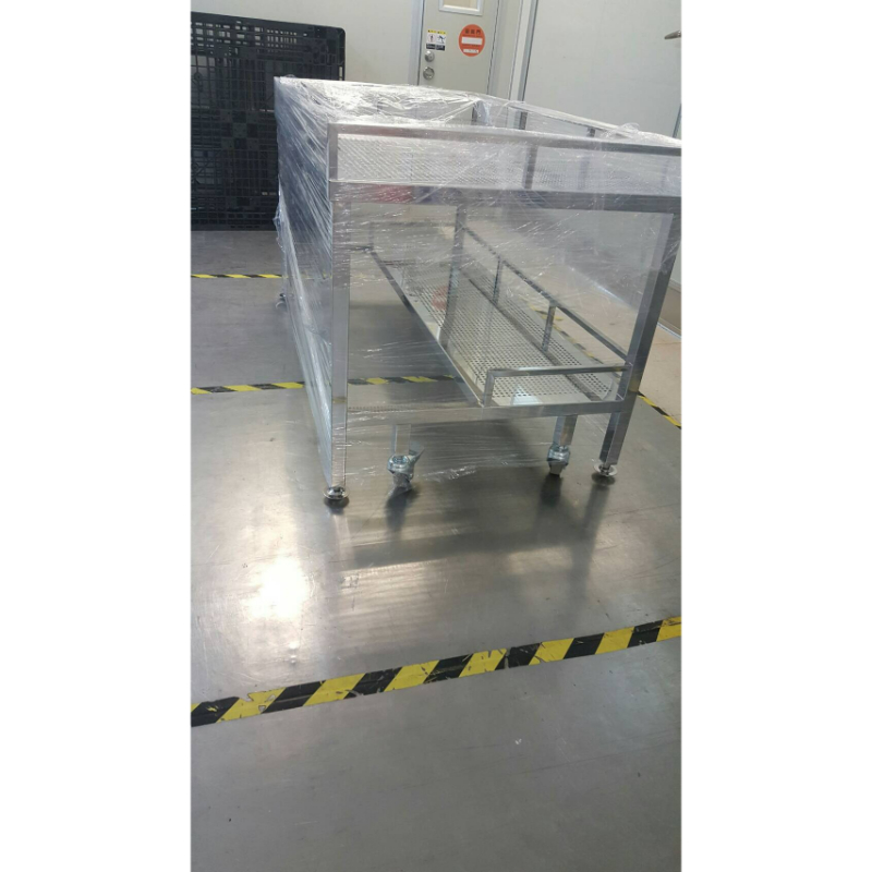 Stainless Steel Work Table for Cleanrooms