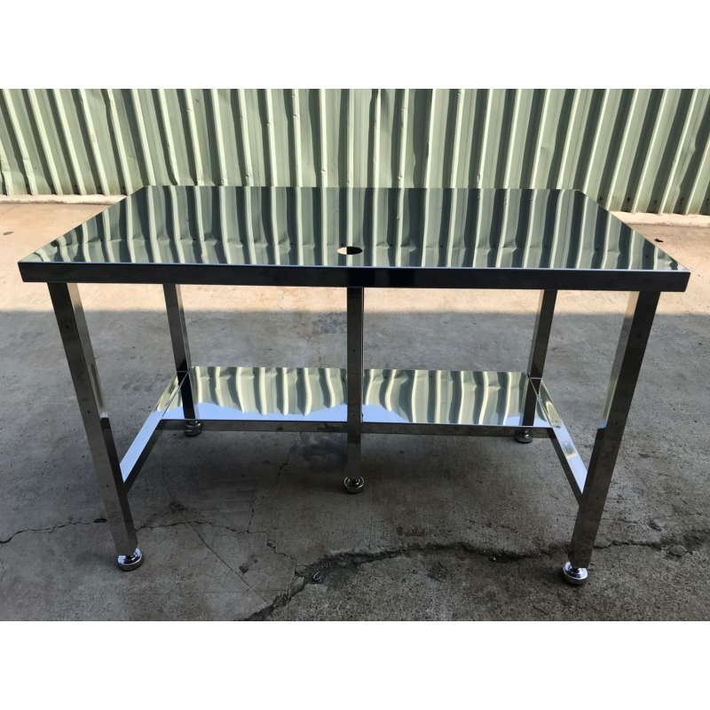 Stainless Steel Work Table for Cleanrooms