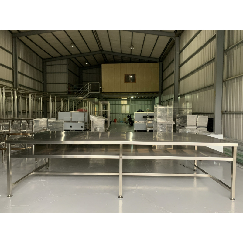 Stainless Steel Work Table for Cleanrooms