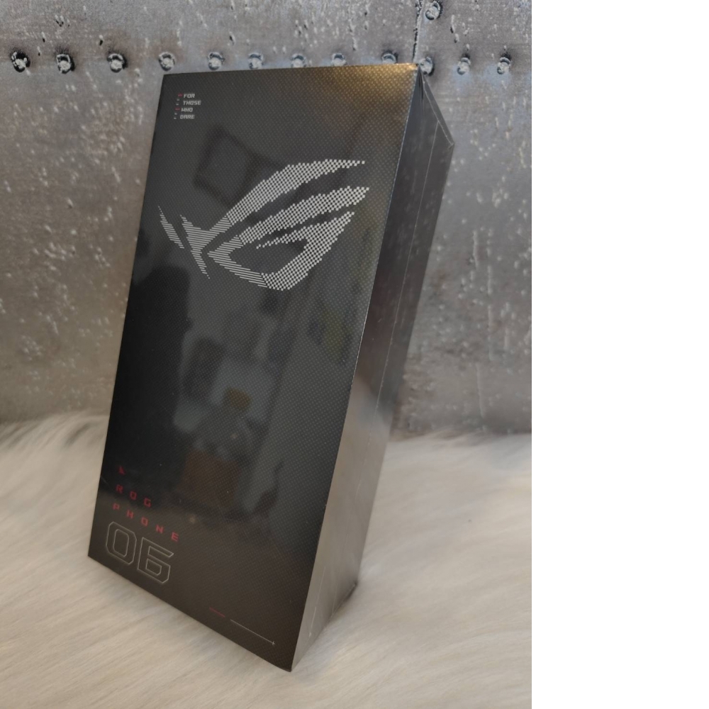 型號：ASUS ROG Phone 6D 灰 256G 編號#267AA