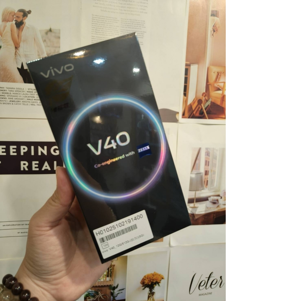 型號：VIVO V4